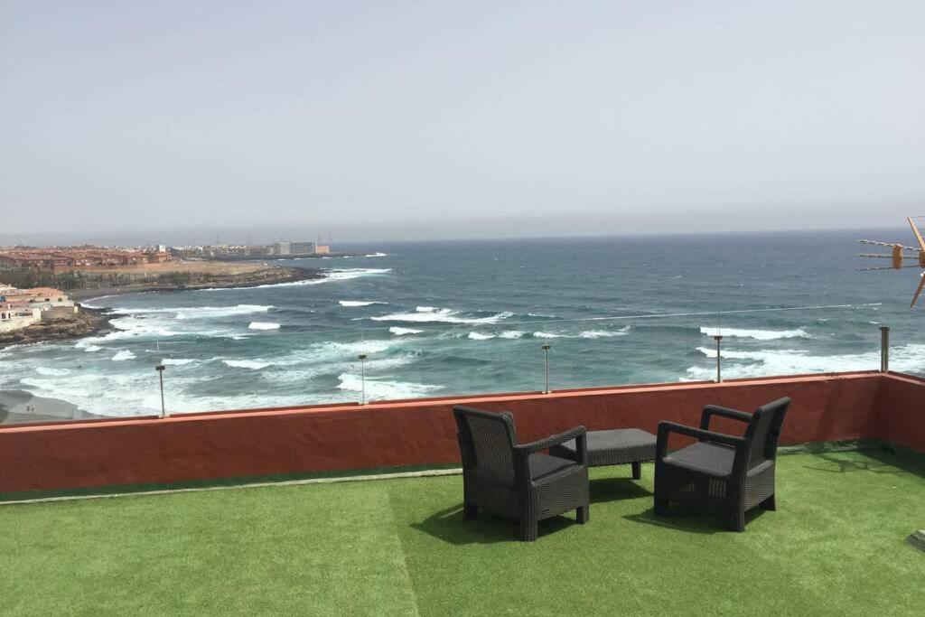 メレナラCosy Flat For 2 Directly At The Beachアパートメント エクステリア 写真