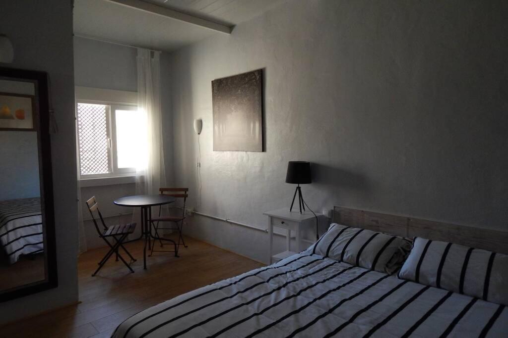メレナラCosy Flat For 2 Directly At The Beachアパートメント エクステリア 写真