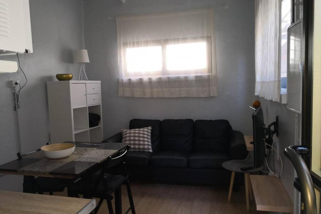 メレナラCosy Flat For 2 Directly At The Beachアパートメント エクステリア 写真